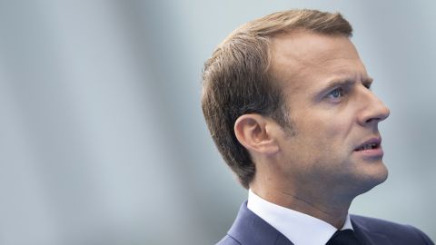 Второй раз за сутки: Макрон снова позвонил Путину