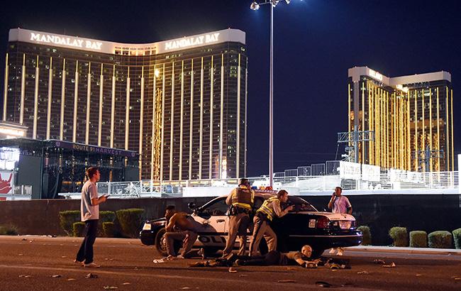 Стрельба в Лас-Вегасе: отель подал в суд на пострадавших и родственников жертв