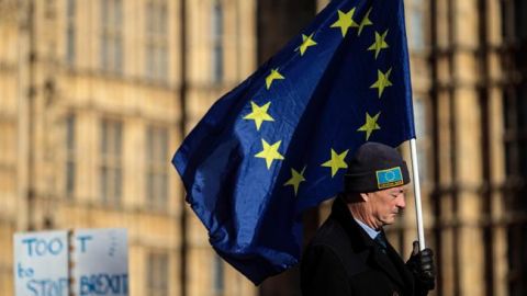 В Британии приостановили выпуск монет, посвященных Brexit