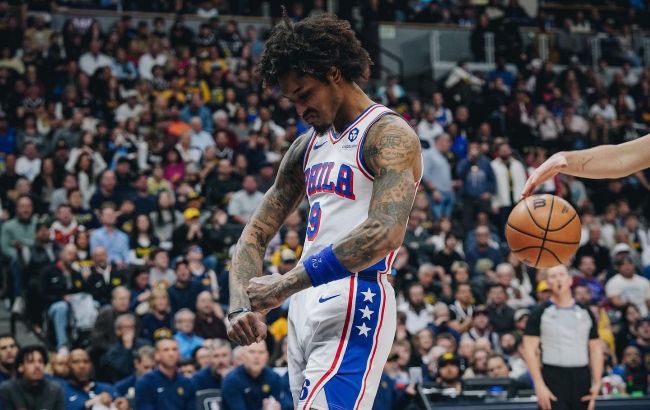 Сольный проход форварда со слэм-данком на десерт не помог "Филадельфии": момент дня в НБА