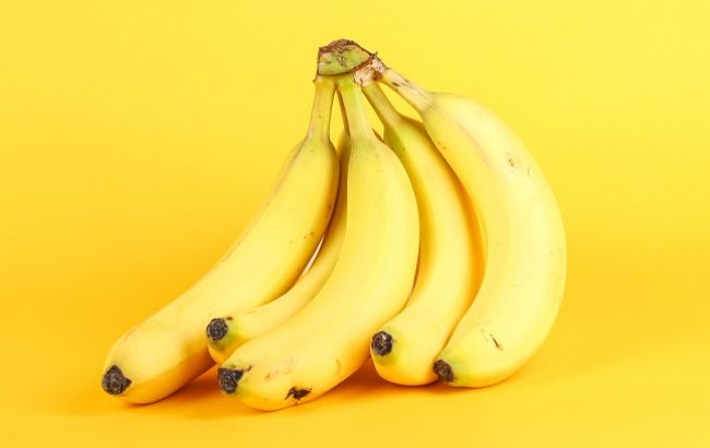 "Враг номер один среди фруктов": диетолог развеяла мифы о бананах
