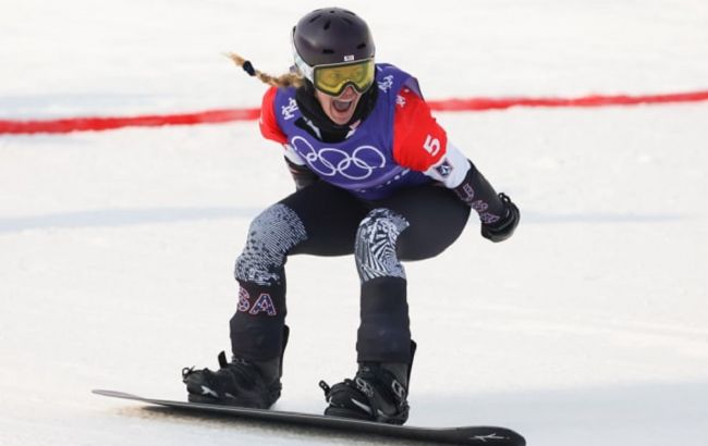 Олимпиада-2022: в сноуборд-кроссе победила американка