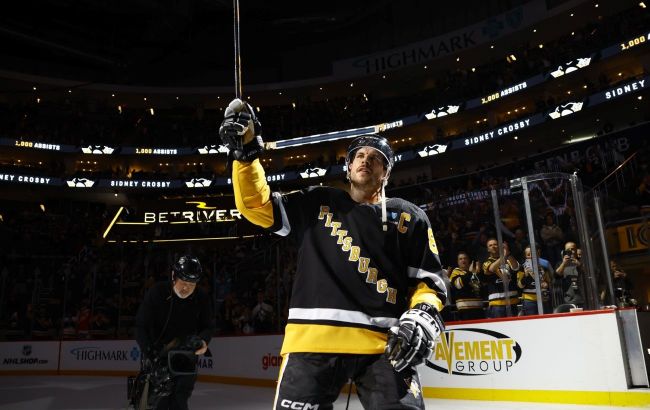 Лідер "Піттсбурга" з шайбою і ювілейним асистом очолив топ-3 зірок вечора НХЛ: відео