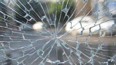 "Не было ни документов, ни телефона": медики просят опознать пострадавшую в ДТП под Киевом (фото)