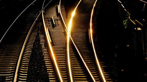 Взрывы под Винницей: "Укрзализныця" сообщает о задержке более 20 поездов