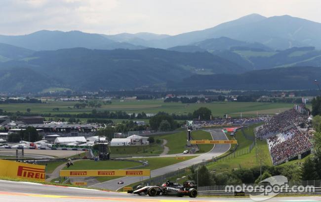 Формула-1: Нико Росберг выиграл "Гран-при Австрии"
