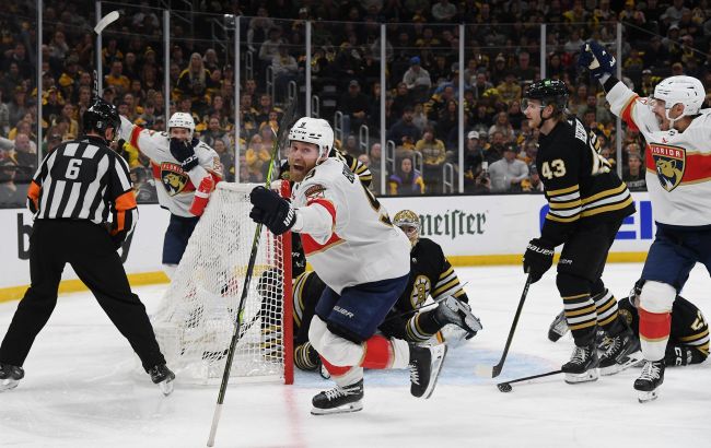 Кубок Стэнли: "Флорида" в шаге от финала на Востоке, "Эдмонтон" проиграл "Ванкуверу" дома