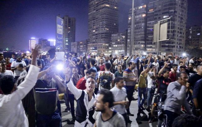 В Египте произошли столкновения во время антипрезидентских протестов