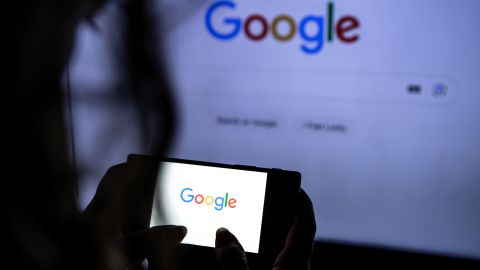 Google назвав найпопулярніші пошукові запити 2024 року. У списку Трамп, Ліам Пейн і шоколадні кекси