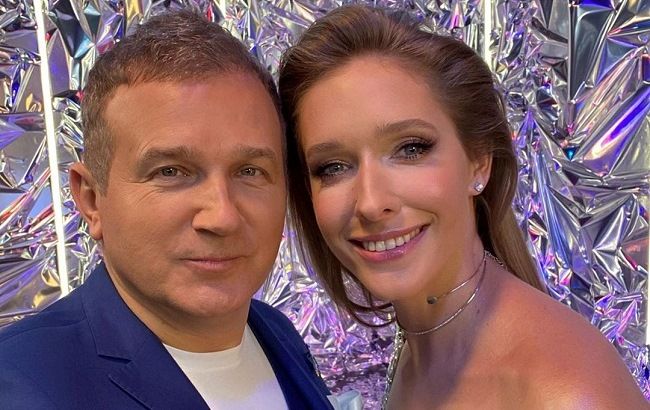 Батьки-аніматори: Осадча та Горбунов показали, як розважають сина під час карантину