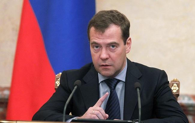 "При Украине легче жилось": героиня ролика с Медведевым жалуется на жизнь в оккупации