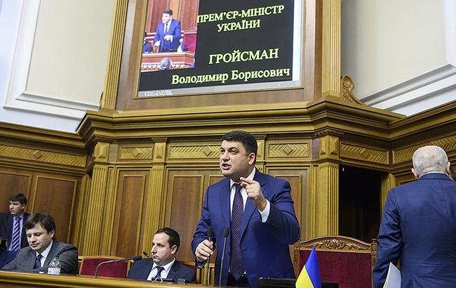 У бюджеті до другого читання видатки на уряд збільшили на 32%, на Раду - на 18%