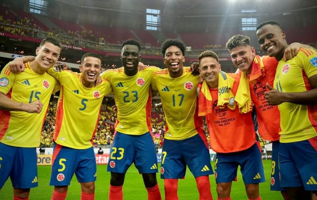 Бразилия разгромила Парагвай, Колумбия разобралась с Коста-Рикой: видео Копа Америка