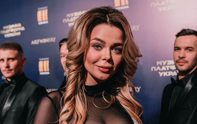 Как-то мне лень: Алина Гросу поделилась нехитрыми секретами красоты