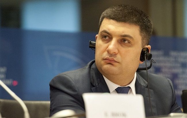 Сторгувалися: як Гройсман, Порошенко і Яценюк ділили посади в Кабміні