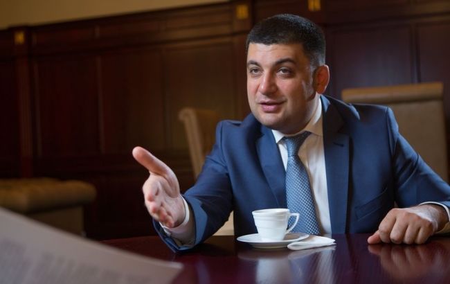 Сільські бюджети після об'єднання в громади на одну людину збільшаться в 2,5 рази, - Гройсман