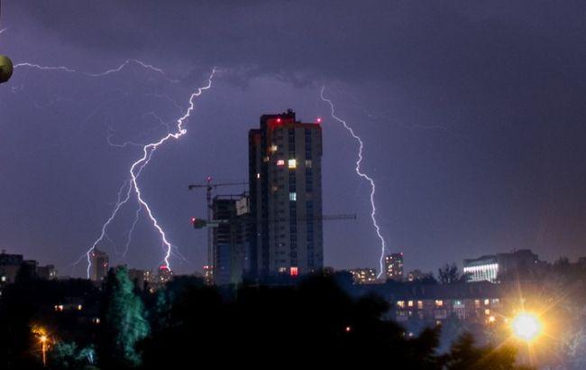 Гроза в Києві: кращі фото