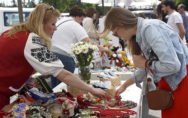 Зроблено вручну: як заробити на рукоділлі в інтернеті