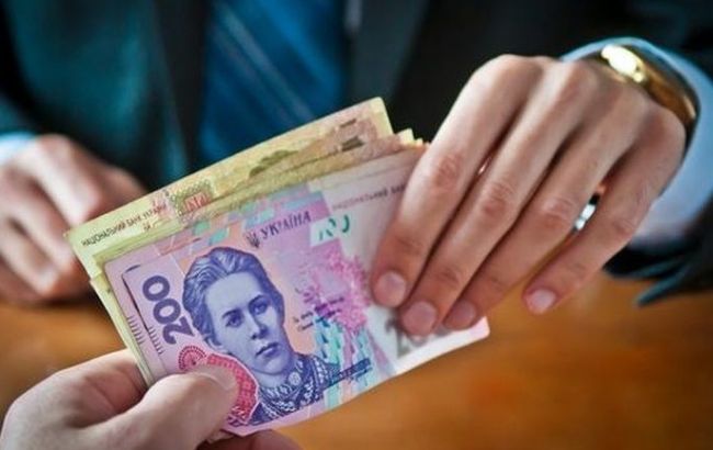 В позитивные перемены после наказания чиновников-коррупционеров верят 43% украинцев