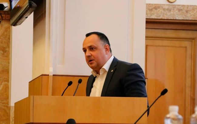 Після відставки "слуги" головою Закарпатської облради обрали представника місцевої партії
