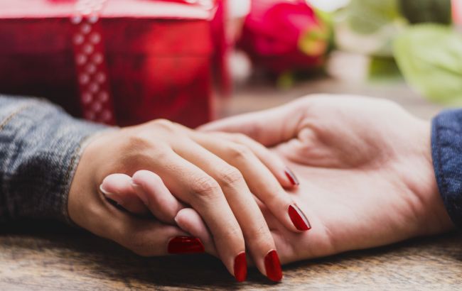 Романтические идеи маникюра ко Дню Святого Валентина (фото)