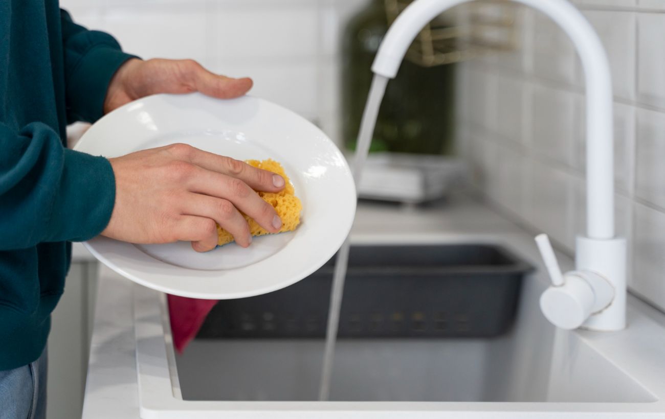 Средства для мытья посуды вредны для организма - подробное объяснение .