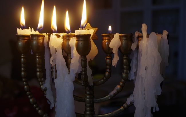 Ханука 2022: когда отмечают праздник и зажигают свечи
