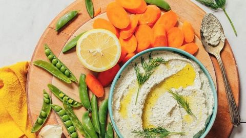 Приберіть компоти та киселі: нутриціолог розповіла, чим харчуватися під час відновлення після пологів