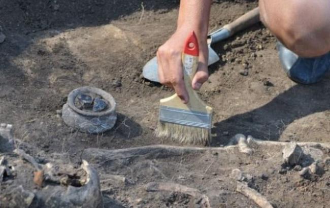 Археологи обнаружили в Херсоне трехсотлетнее подземелье