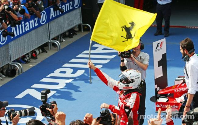 Формула-1: Себастьян Феттель виграв "Гран-прі Малайзії"