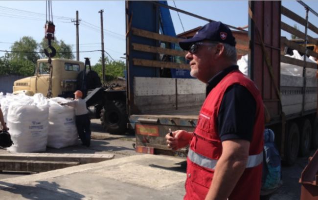 Швейцария отправила в Донецкую область 2 гуманитарных конвоя