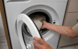 Скільки сипати порошку в пральну машину, щоб речі були чистими: точна кількість
