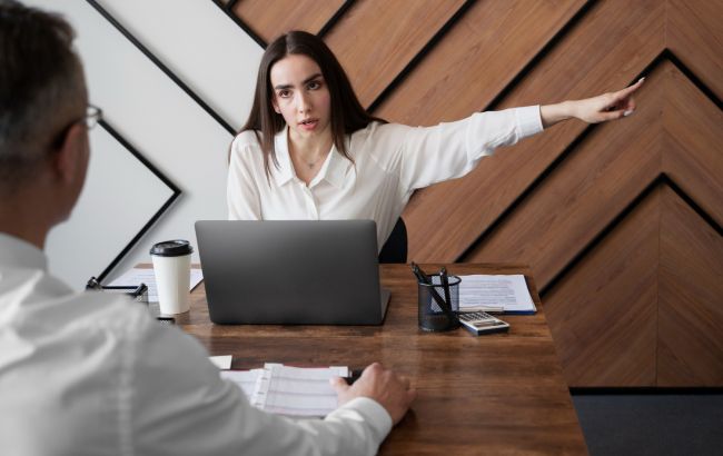 Имеет ли право работодатель отказать в отпуске из-за военного положения: важное объяснение