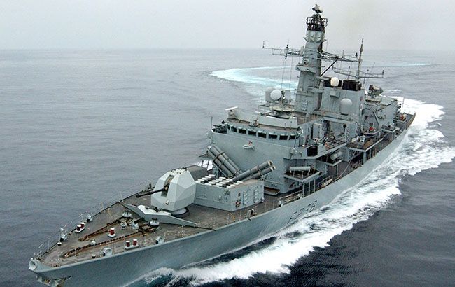 Британия усиливает меры безопасности в Ормузском проливе