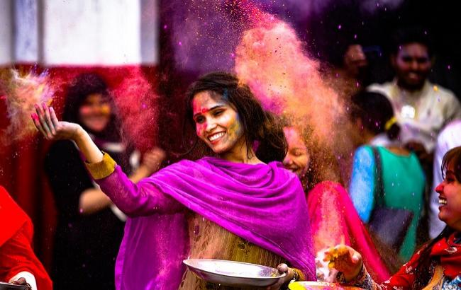 Фестиваль Холи: как проходит самый красочный праздник Индии