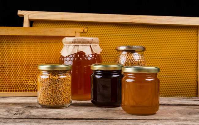 Украинцам объяснили, как отличить качественный мед от подделки