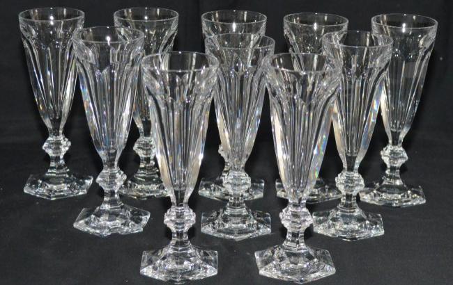 Китайская компания приобрела почти 89% акций французского производителя хрусталя Baccarat