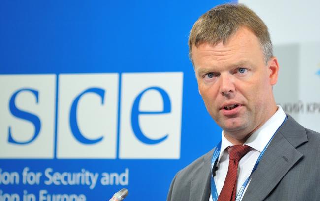 У день підписання угоди про розведення сил місію ОБСЄ не пустили до Петрівського та Золотого