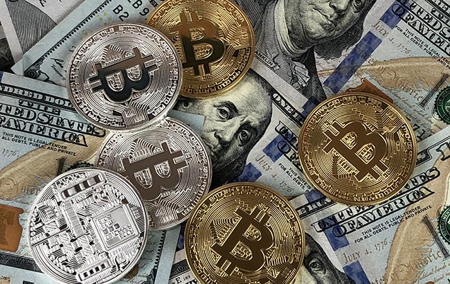 Курс Bitcoin подолав позначку в 10 тис. доларів