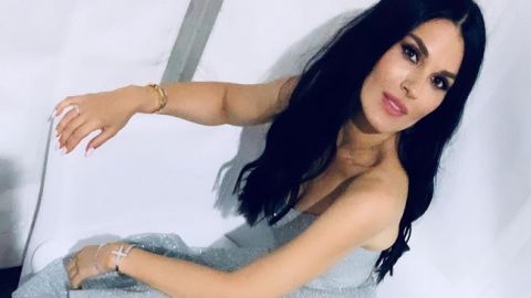 Дівчина-квітка: ніжна Маша Єфросиніна потішила віршиком про осінь