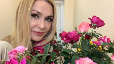 "Ось у кого ви така красуня": Ольга Сумська показала свою маму