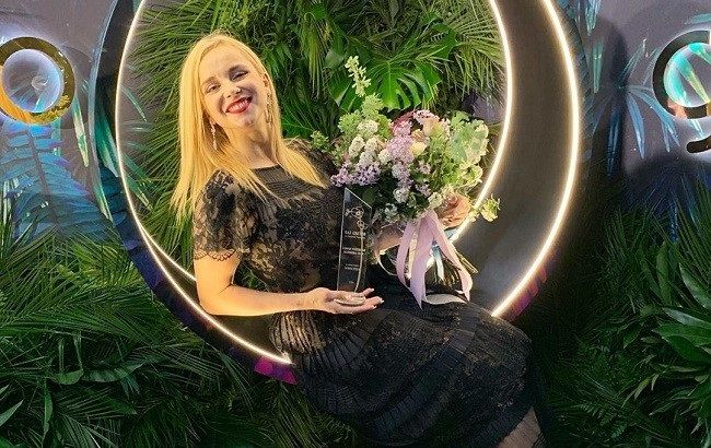 "Майже пін-ап": Лілія Ребрик похвалилася гнучкістю на забавному фото