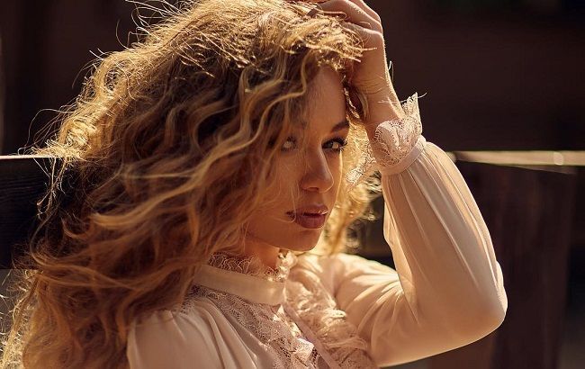 "Дан Балан?" Яна Соломко заинтриговала нежным фото с мужчиной