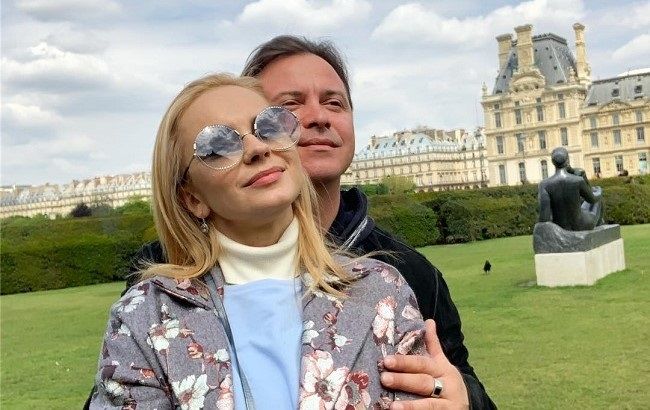 "Відчувала себе Королевішною": Лілія Ребрик показала французькі пригоди з чоловіком