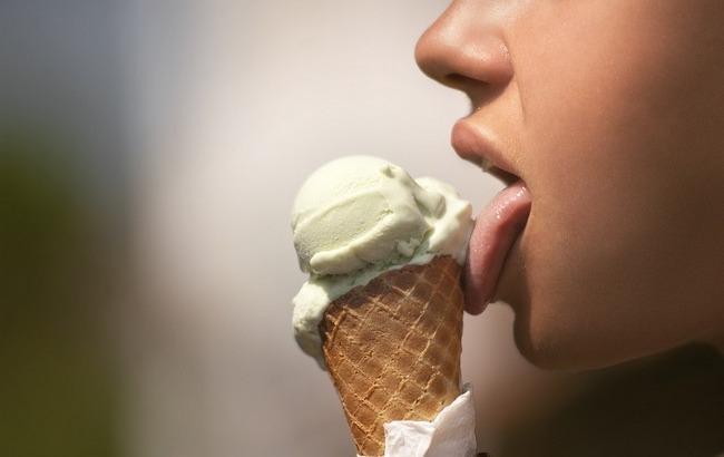 Как правильно выбирать мороженое: советы экспертов
