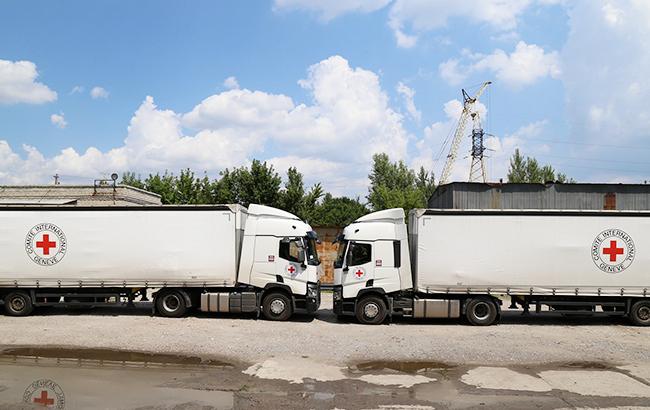 На окупований Донбас прослідували 7 вантажівок з гуманітарною допомогою, - ДПС