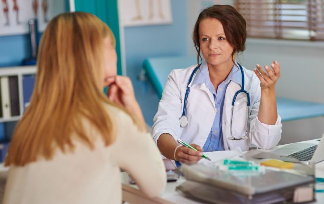 Українцям розповіли, що не повинен робити сімейний лікар: не усі про це знають