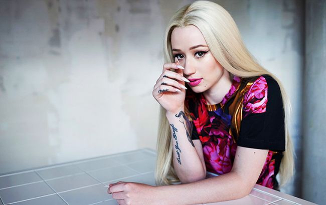 Игги Азалия отменила свое мировое турне