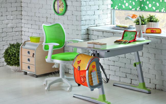 Як правильно вибрати меблі для своєї дитини і де її купити?