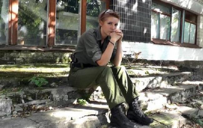 Известная девушка-медик, работающая на передовой, попала в автокатастрофу